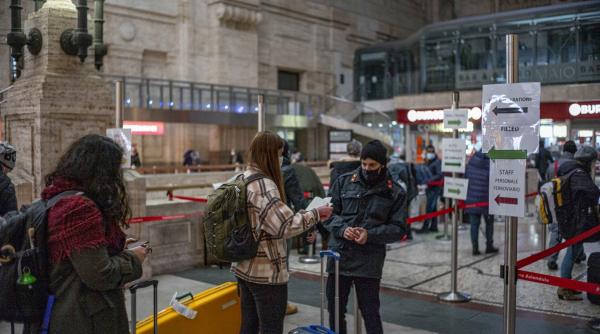 formularul digital de intrare in tara obligatoriu incepand de luni 20 decembrie