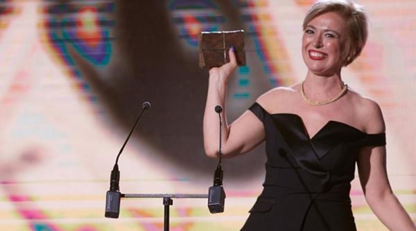 in asteptarea craciunului