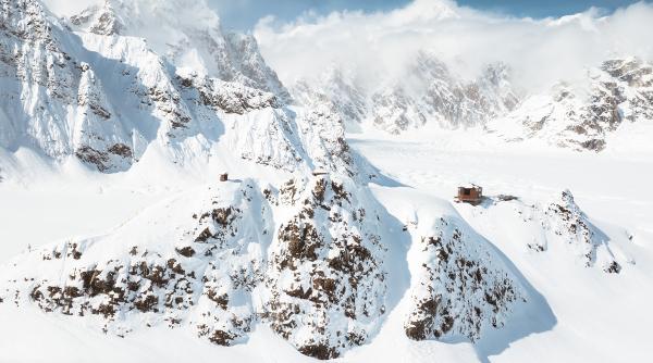 studiu ghetarii din himalaya se topesc intr un ritm alert si ar putea sa dispara pana in 2100