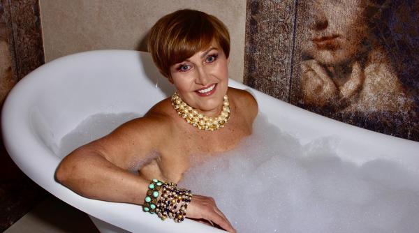 iulia albu cadou memorabil de craciun in editia speciala i a cu stil am vrut sa fie ceva de care sa isi aminteasca intreaga viata