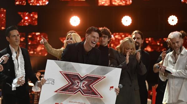 nick casciaro este castigatorul sezonului 10 x factor