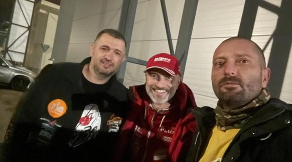 cheloo isi petrece ultima zi din an la verificarile pentru dakar 2022