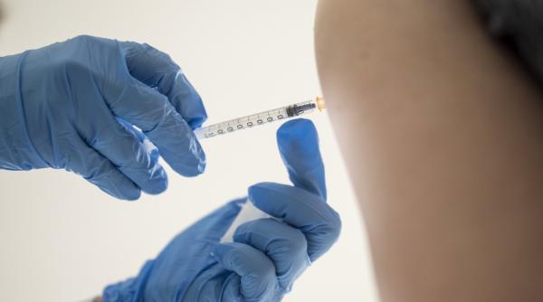 record doar 700 de romani s au vaccinat in ultimele 24 de ore