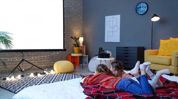 cum iti transformi sufrageria intr o mica sala de cinema aspecte de care sa tii cont