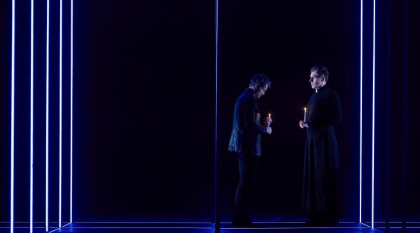 calator sub clar de luna regizat de botond nagy la teatrului maghiar de stat de cluj