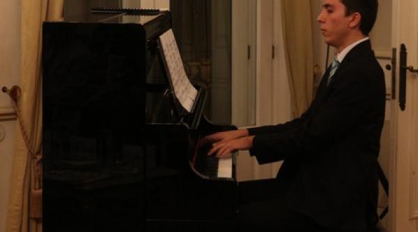 stagiunea de marti seara recital de violoncel