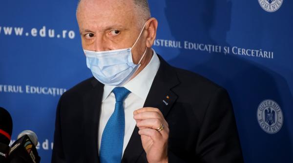 sorin cimpeanu transfera incompetenta autoritatilor privind testele de saliva asupra parintilor