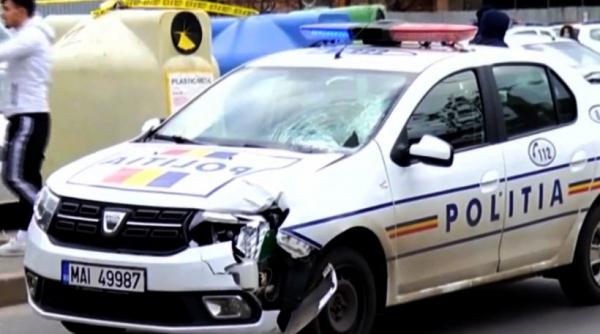 video accident cumplit in capitala doua fetite au fost lovite de o masina a politiei una dintre victime a murit