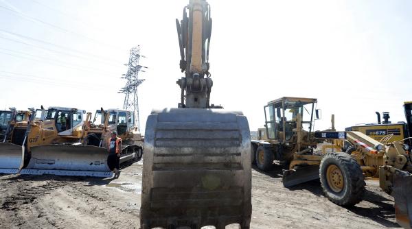 constructia autostrazii brasov bacau blocata in studiul de fezabilitate