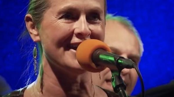 tragedie in muzica o cantareata din cehia a murit dupa ce s a infectat intentionat cu covid 19