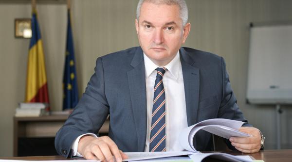 nicu marcu chemat la raport in parlament el va da explicatii pentru scumpirea rca