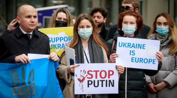 europenii vor ca nato sa sara in ajutorul ucrainei in confruntarea cu rusia