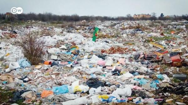 pmb mari cantitati de deseuri toxice arse descoperite la marginea capitalei