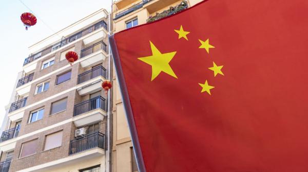 ambasada chinei in ucraina ii avertizeaza pe cetateni sa ramana inauntru si sa puna steaguri chinezesti pe masini pentru siguranta