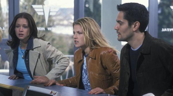 suspans si actiune in februarie la warner tv brad pitt clint eastwood si jack nicholson protagonisti in thrillerele de vineri