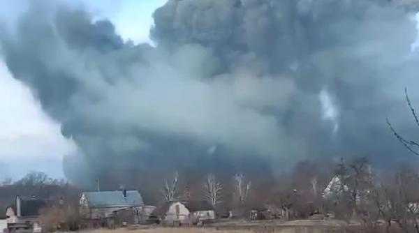 rusia bombardeaza harcov ul zeci de civili au fost ucisi alte sute de oameni sunt raniti