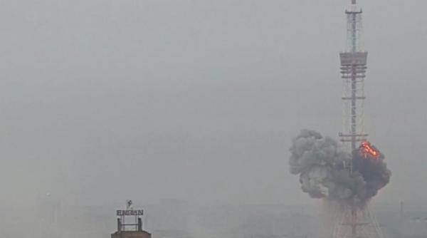 cel putin cinci morti in atacul care a vizat un turn de televiziune din kiev