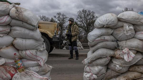 statele unite si aliatii lor pregatesc un guvern ucrainean in exil si o insurgenta lunga