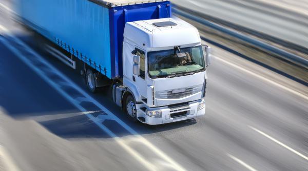 cum sa analizezi timpul de lucru al soferilor tai optiuni usoare de analiza la distanta pentru tahograf