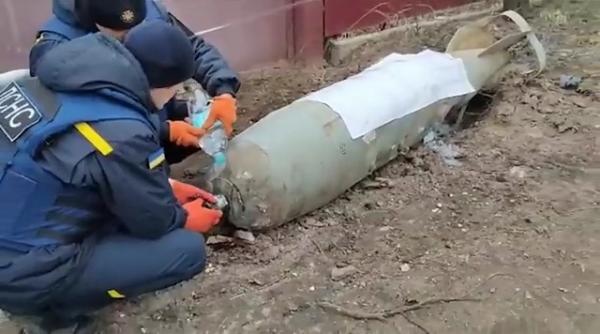 imblanzitorii de bombe