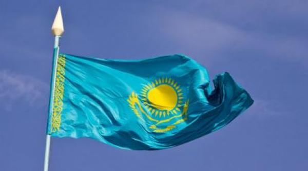 drumul spre democratie a unei foste republici sovietice presedintele vrea sa si restranga atributiile