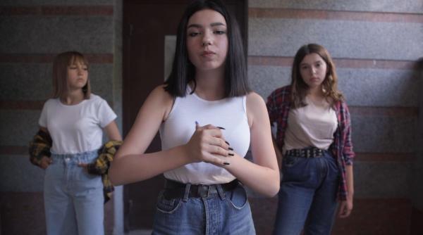 program educational care vizeaza stoparea bullyingului din scoli