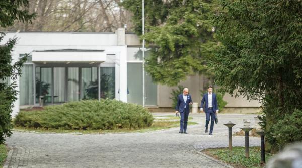 o noua intalnire a liderilor pnl la vila lac