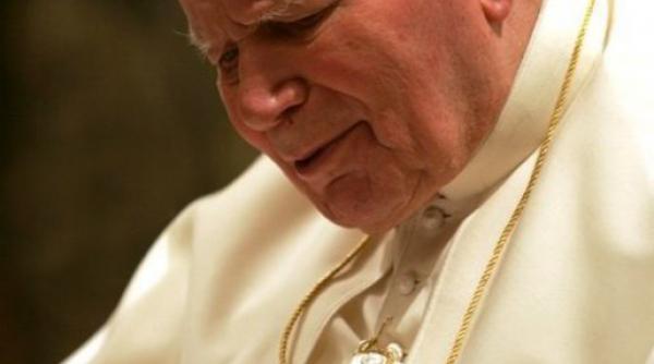 genealogia secreta a celui mai iubit papa un cercetator sustine ca ioan paul al ii lea se tragea dintr un notar valah ce se mai aude prin romania noastra