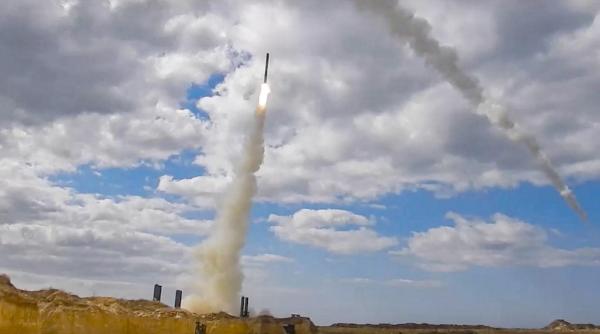 rusia anunta ca a distrus instalatii de depozitare a combustibilului in patru orase ucrainene