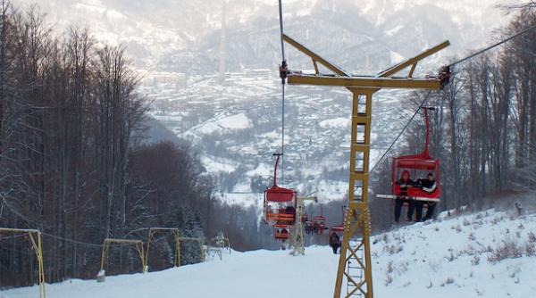 noua turisti blocati in telescaun la vatra dornei