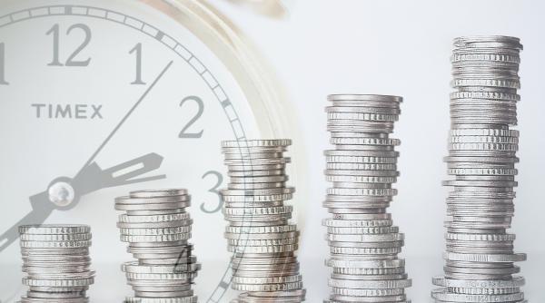 datoria externa a romaniei continua sa creasca a depasit 135 de miliarde de euro