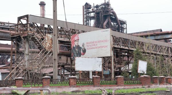 un nou ultimatum pentru luptatorii din mariupol rusii avanseaza in donbas