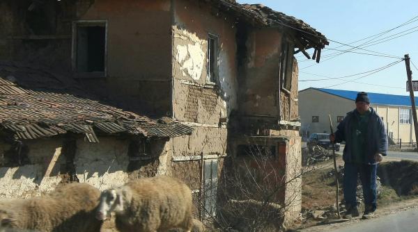 guvernul indexeaza saracia pentru acordarea ajutoarelor sociale