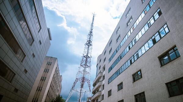 cursuri de securitate cibernetica de 1 5 milioane de lei comandate de sts intr un parteneriat cu sri