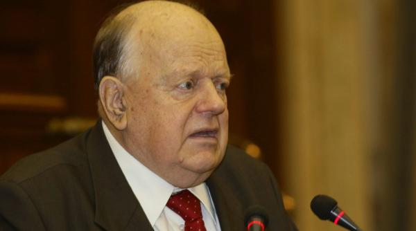 s a stins stanislav suskevici unul dintre autorii destramarii uniunii sovietice colaborator al institutului levant