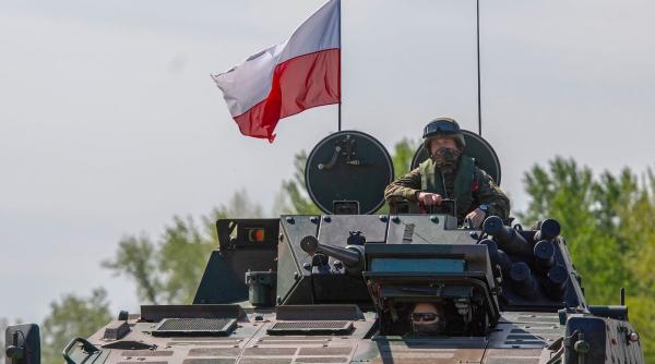 papusa de fier a lui putin ameninta cu invadarea poloniei