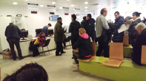 parlamentarii vor sa strice somnul functionarilor publici