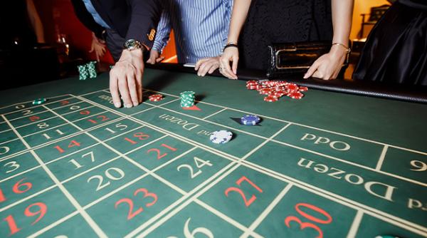 porneste o serie de victorii la baccarat incepand acum