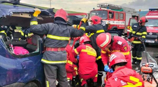 accident cumplit in mures 8 persoane sunt grav ranite