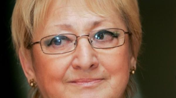 a murit istoricul de teatru mariana voicu