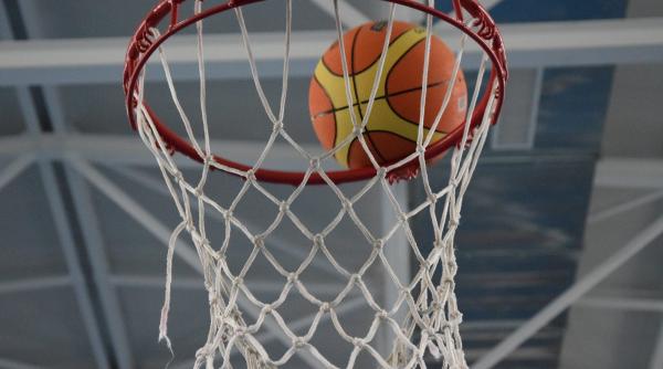 starul nba lebron james a devenit miliardar