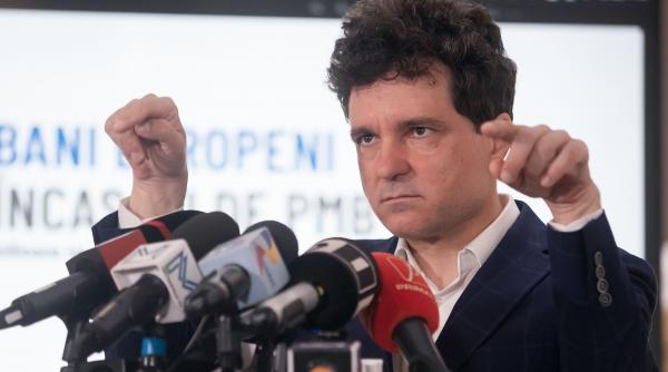 dungi pe asfalt de 1 4 milioane euro trase in bucuresti de familia fostului sef de la achizitii din cnadnr gasit de ani in conflict de interese