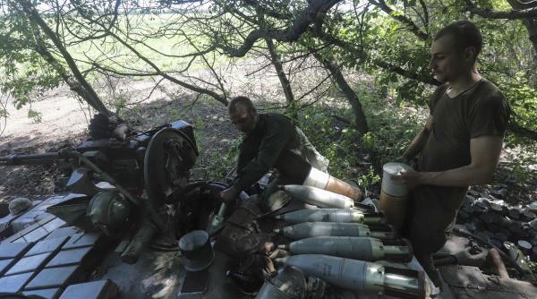 ucraina ramane fara munitie si pierde teren