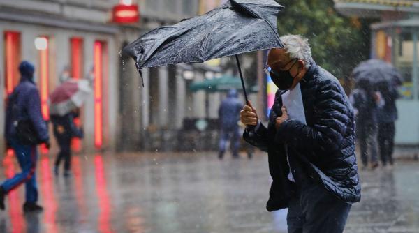 Prognoza meteo pentru Capitală. Vreme instabilă, descărcări electrice, vijelii, grindină