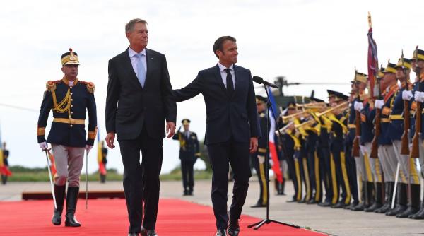 emmanuel macron in romania intalnire cu klaus iohannis la baza militara de la mihail kogalniceanu