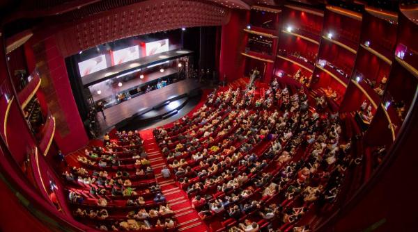 premiile senatului si nominalizarile pentru premiile galei uniter 2022