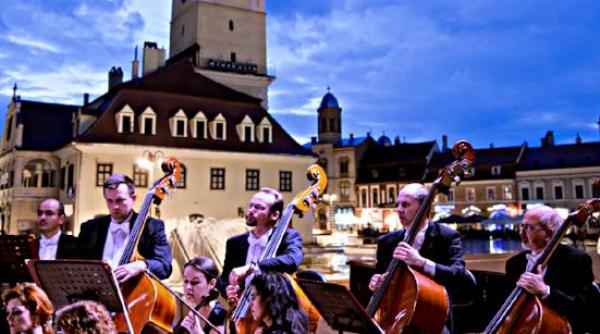 filarmonica brasov reia concertele in aer liber