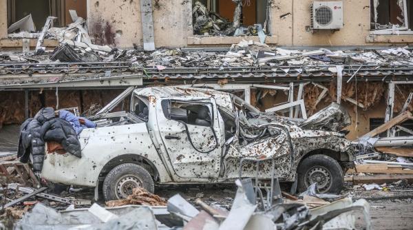 fortele ucrainene se retrag din lysychansk