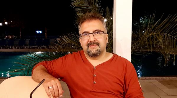 cum se ajunge la adevar sapand pe internet