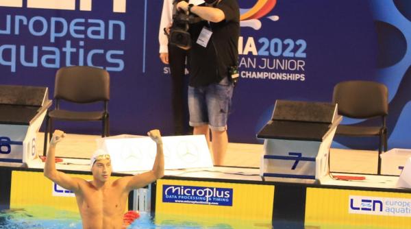 vlad stancu medalie de argint la 800 metri liber campionatul european de inot pentru juniori